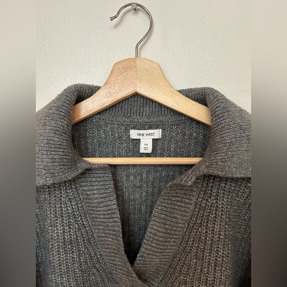 Nine West chunky grey green collared sweater size M - Picture 4 of 10